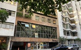 Flat Ipanema 2 Quadras da Praia - Estacionamento gratuito